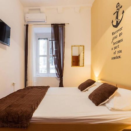 Lovely Room In Old Town Дубровник Екстер'єр фото