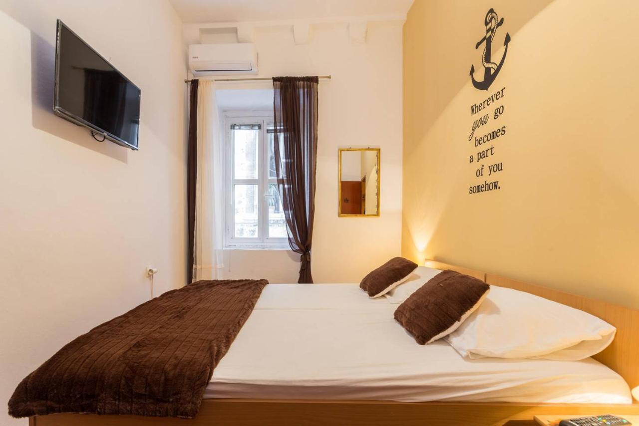 Lovely Room In Old Town Дубровник Екстер'єр фото